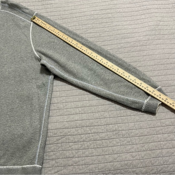 Tommy Bahama Men's Flipside Reversible Grey and White Sweater XXL - Picture 4 of 9